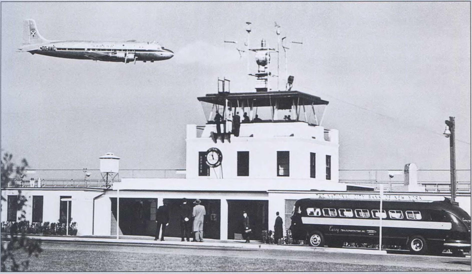 MAJOR U. S. AIRPORTS IN THE 1950s