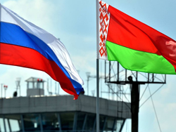 Belarusians push to rejection of the Russian air base